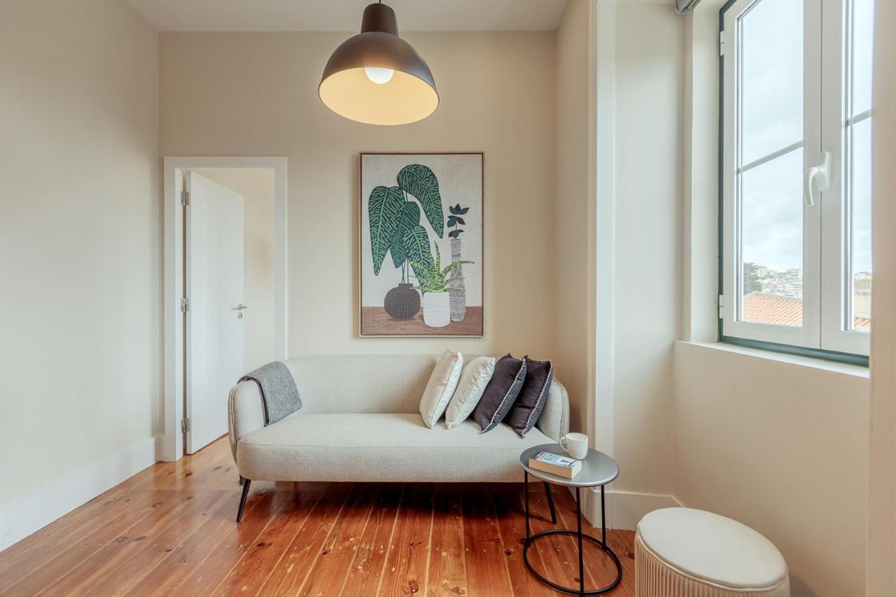 Sunny House - Bright 2 Bedroom Apartment W/ Office Lisboa Eksteriør bilde