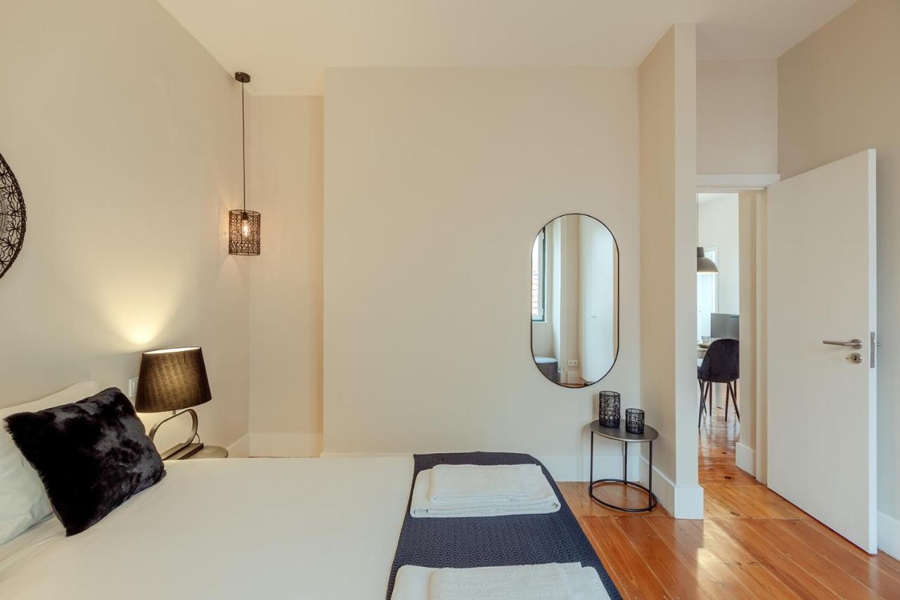 Sunny House - Bright 2 Bedroom Apartment W/ Office Lisboa Eksteriør bilde