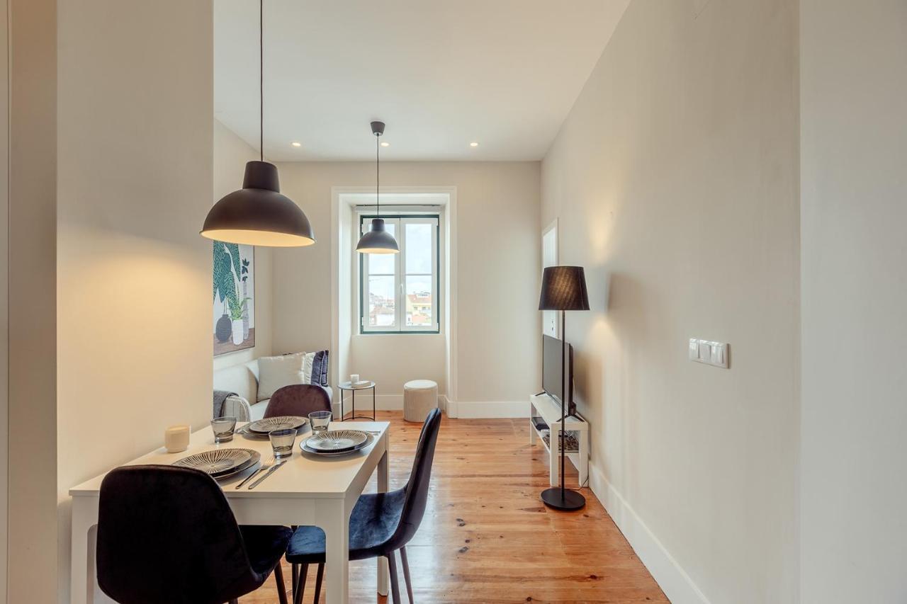 Sunny House - Bright 2 Bedroom Apartment W/ Office Lisboa Eksteriør bilde